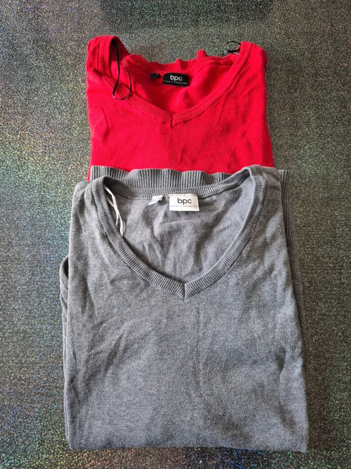 2 pulls femme taille 42/44 - photo numéro 5