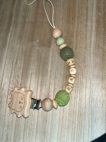 Attache tétine personnalisé