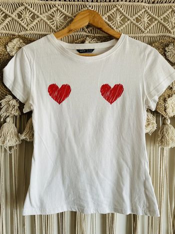 T-shirt coeurs taille S