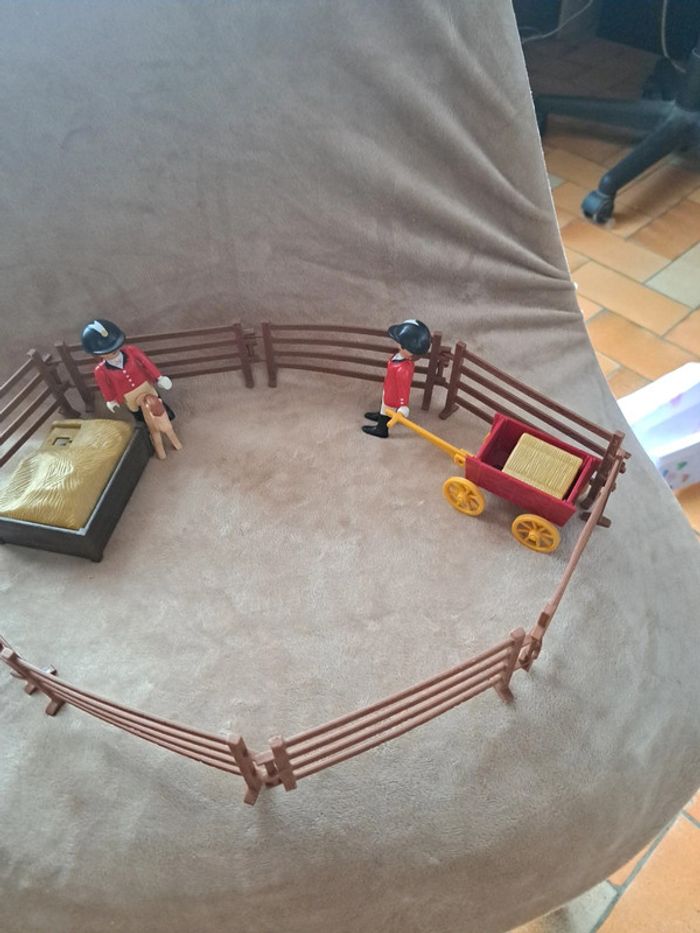 Playmobil écurie - photo numéro 3