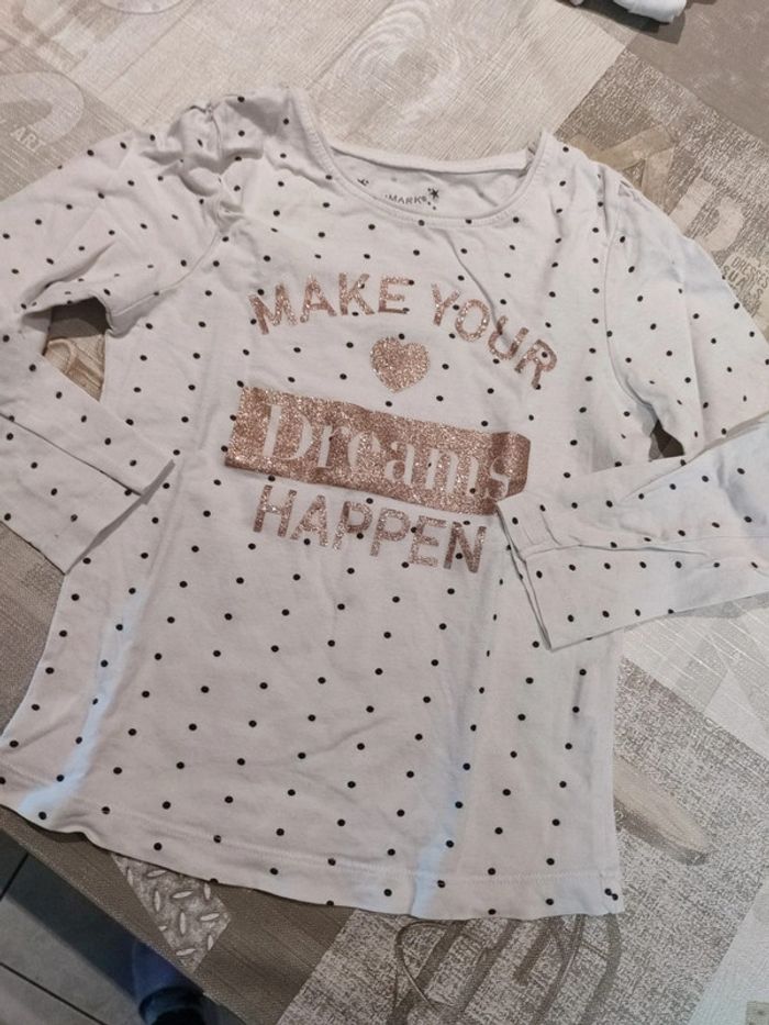 T-shirt manches longues taille 5 6 ans