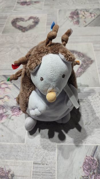 Peluche hérisson