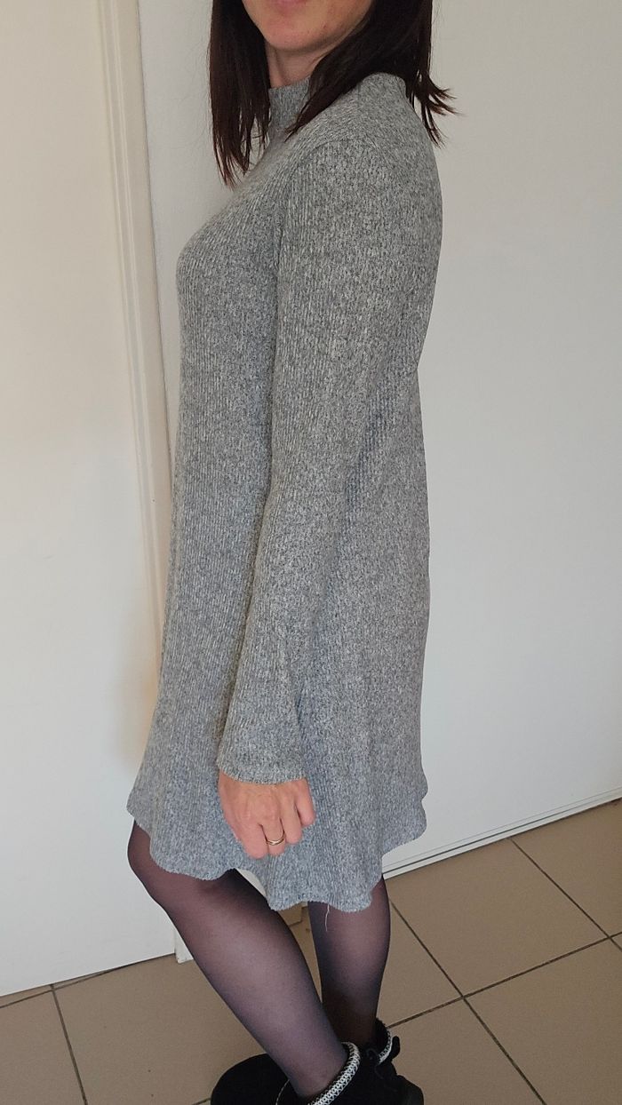 Robe pull kiabi taille 36 - photo numéro 3