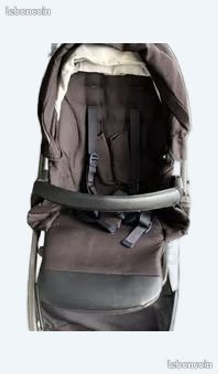 Poussette PEG PERIGO Châssis + Assise réversible FUTURA - photo numéro 3
