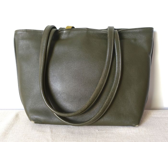 Grand sac vintage en cuir vert - Création artisan indépendant - photo numéro 3