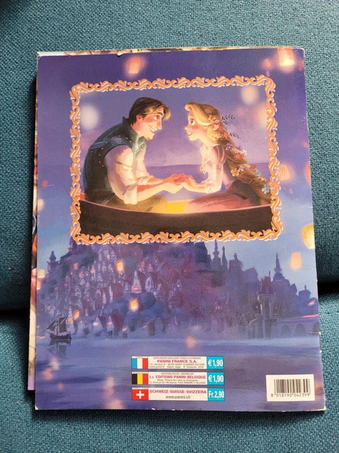 Album Panini Raiponce complet + poster Disney collection autocollants stickers princesse - photo numéro 10
