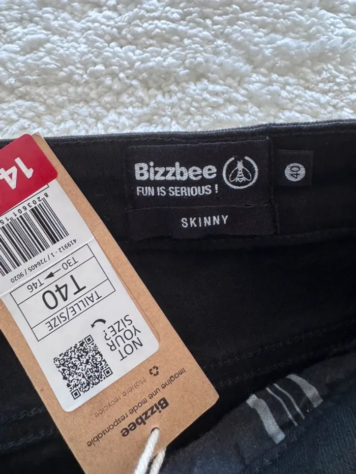 Jean skinny basique noir BZB – Taille 42 – Neuf - photo numéro 4