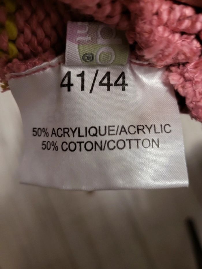 Ensemble bonnet écharpe fille 41/44 très bon état - photo numéro 2