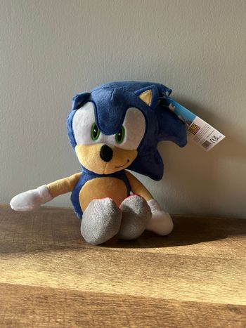 Sonic peluche