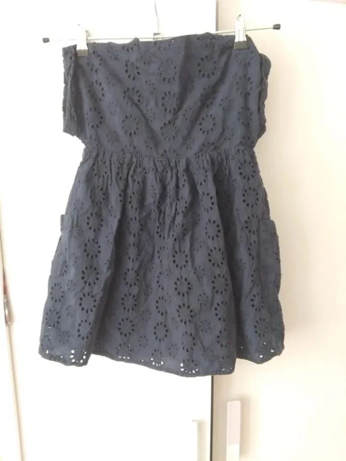 Robe dentelle anglaise verbaudet t7ans - photo numéro 7