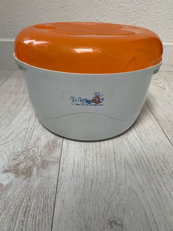 Stérilisateur pour biberons micro-ondes Babymoov
