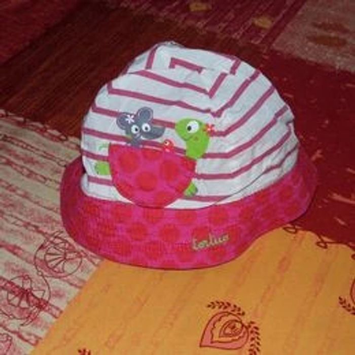Lot de vêtements été fille 9 mois - photo numéro 3