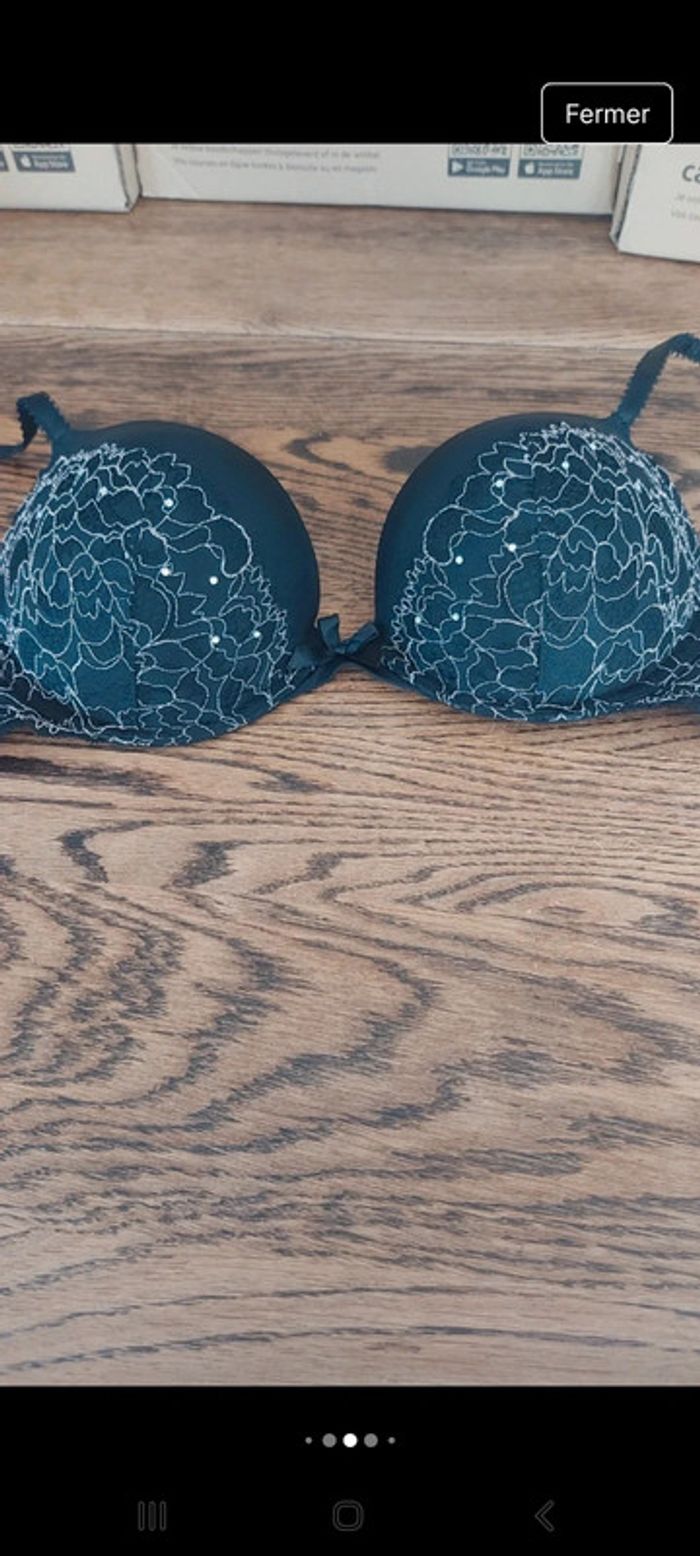 Soutien gorge push up Hunkemöller fr 85D - photo numéro 4