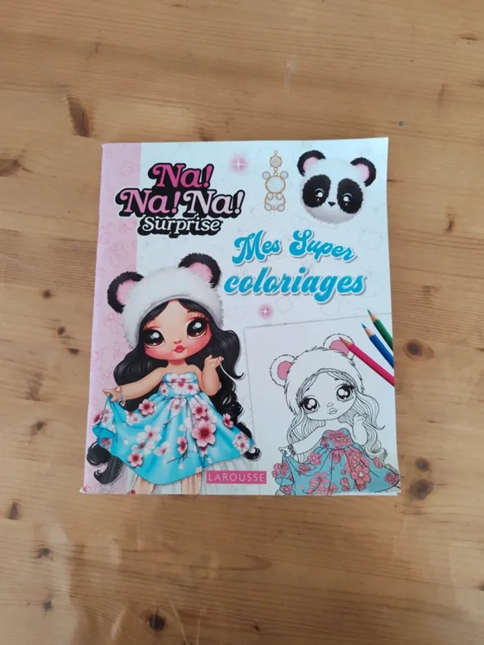 Coloriage Na Na Na surprise