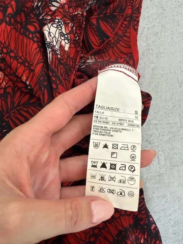 Robe d'été Sisley rouge taille S parfait état - photo numéro 8