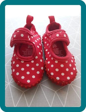Chaussures piscine 18/19