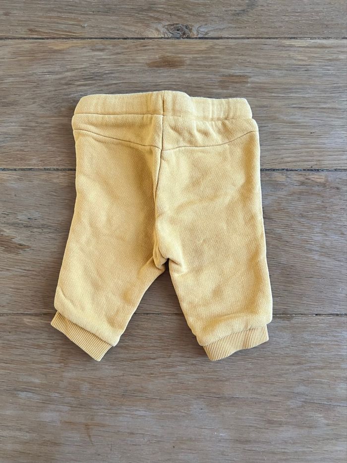 Survêtement Kiabi 1 mois - photo numéro 2