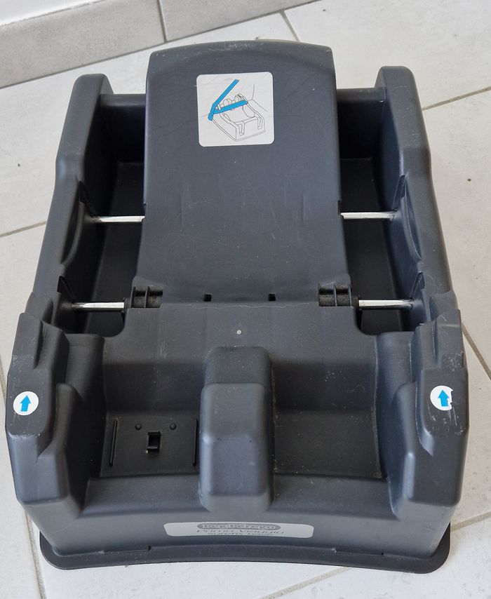 Trio Peg Perego Primo – poussette, nacelle et siège auto - photo numéro 9