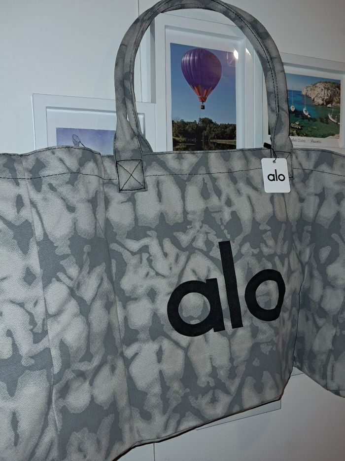 Sac de sport Alo Yoga - photo numéro 5