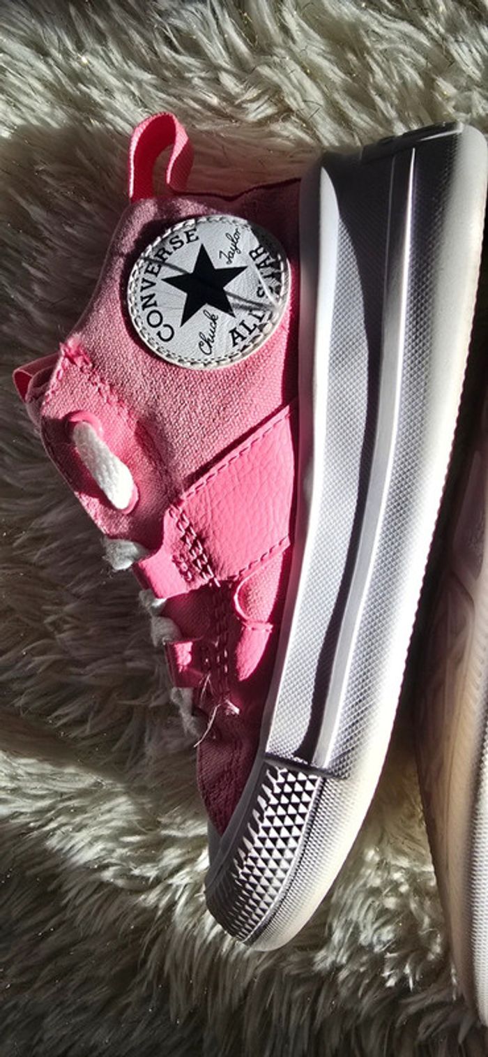 Converse

chuck taylor all star ultra - photo numéro 5