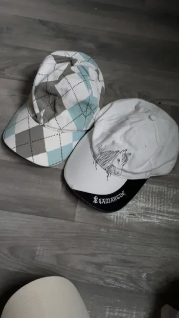Lot de 2 casquettes réglables