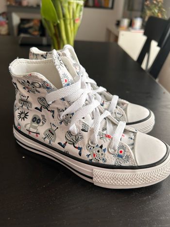 Converse taille 28,5 neuve