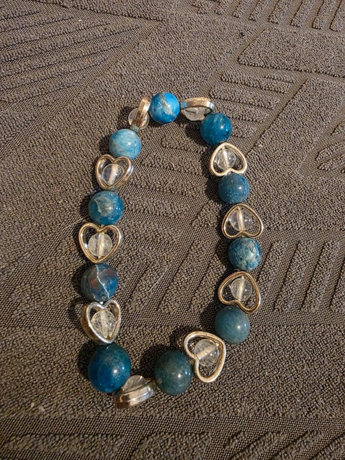 Bracelet fais mains cœurs