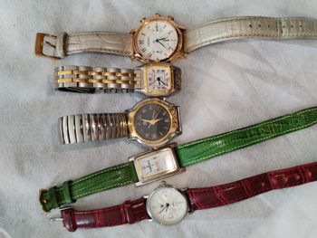 Lots  montre pour femme