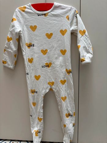 Pyjama léger Kiabi blanc et cœur jaune 💛 taille 36 mois