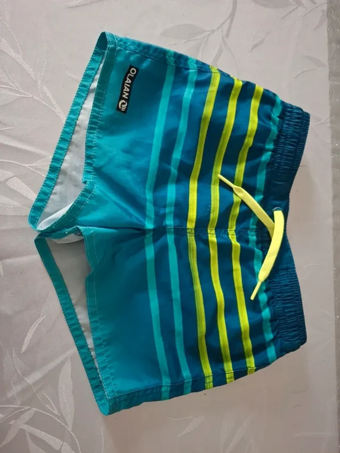 Short de bain 4-5 ans