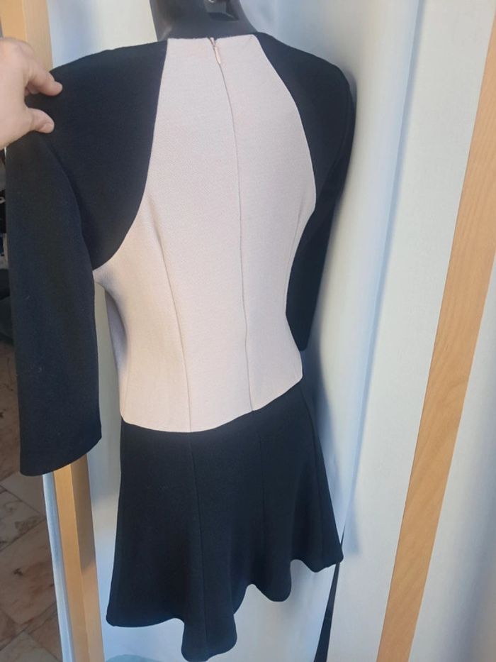 La fée maraboutée robe T.42 en tbe - photo numéro 8