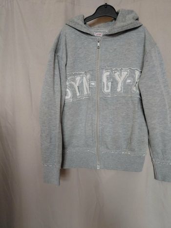 Très belle veste fille T 8 ans 