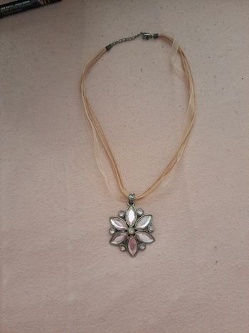 Collier fantaisie