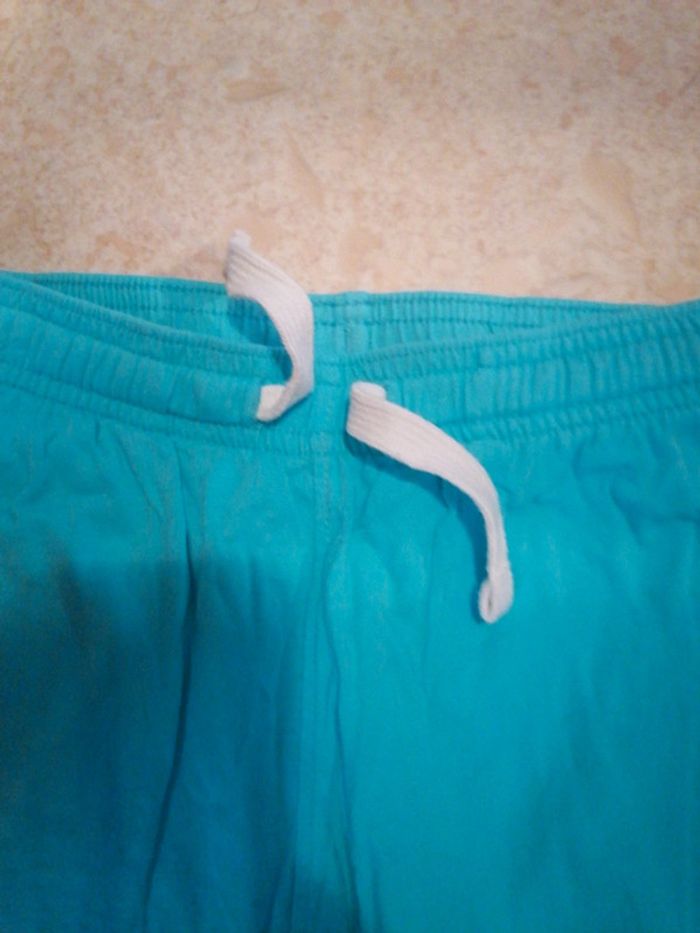 Short Kiabi 8 ans - photo numéro 2
