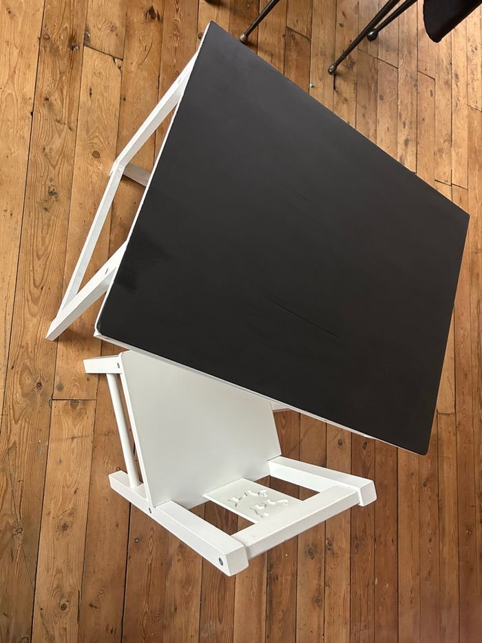 Bureau et chaise enfant ikea - photo numéro 5