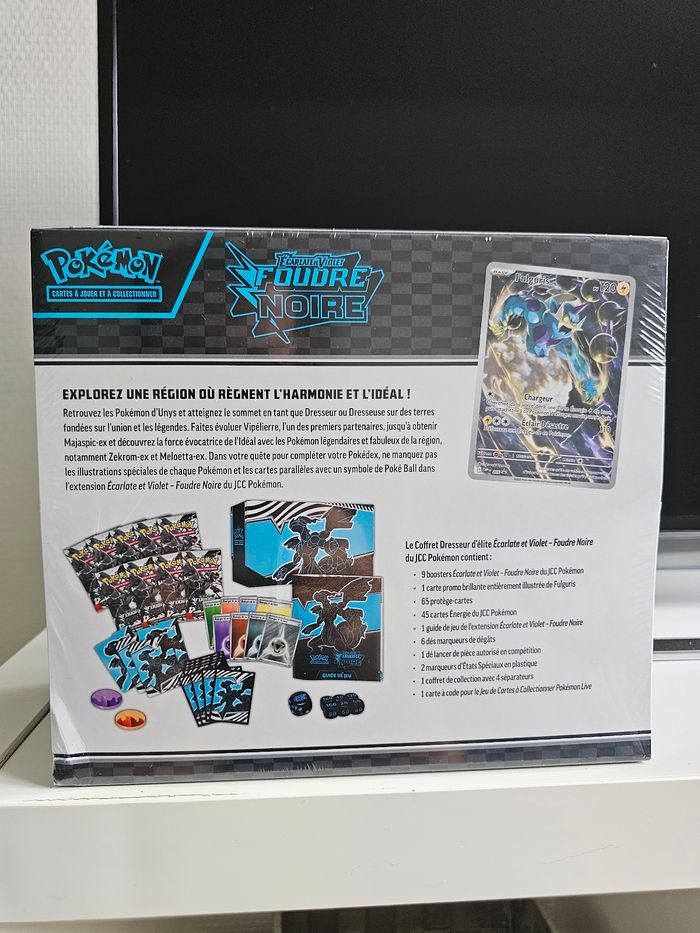 ETB Pokemon 10.5 Foudre Noire Scellée intact - Carton légèrement plié - photo numéro 5