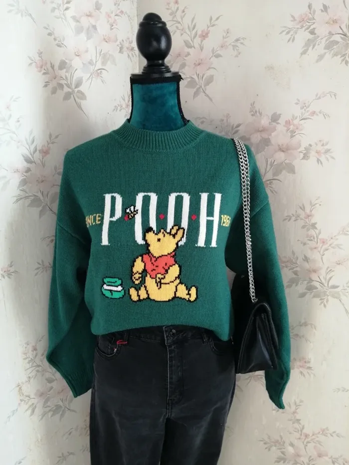 Pull en maille vert sapin imprimé winny l'ourson / disney x jennyfer / ( XS)