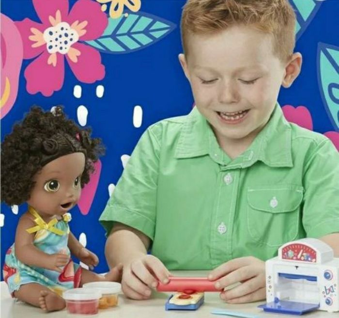 BABY ALIVE FOUR MAGIQUE HASBRO - photo numéro 4