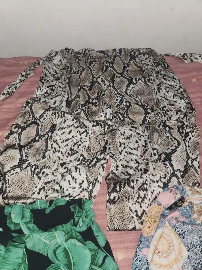 Lot pantalon été - photo numéro 4