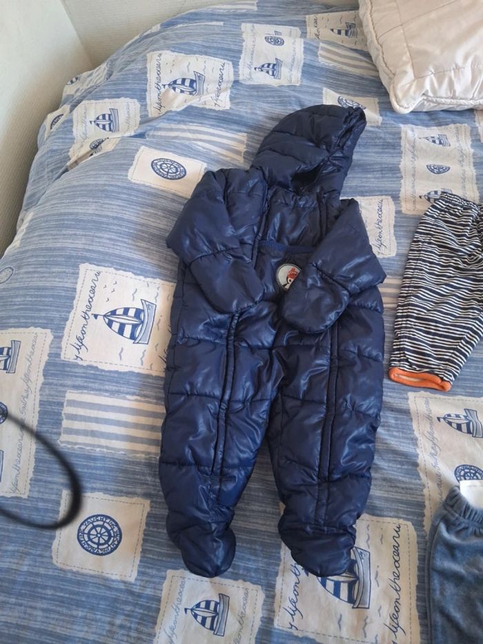 Lot vêtements fille 6 mois - photo numéro 2