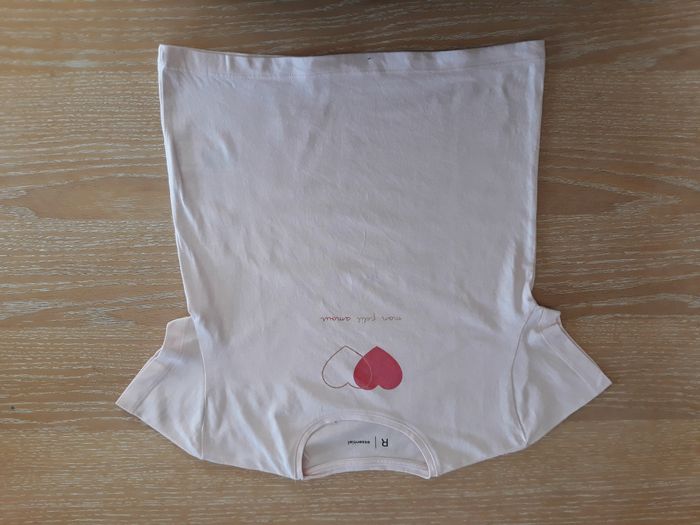 Lot vêtements fille 6 ans - Excellent état - photo numéro 2