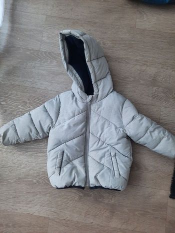 Doudoune marque kiabi taille 18 mois