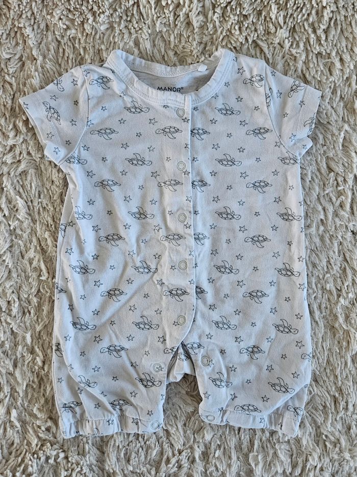 2 barboteuses 1 mois - photo numéro 2