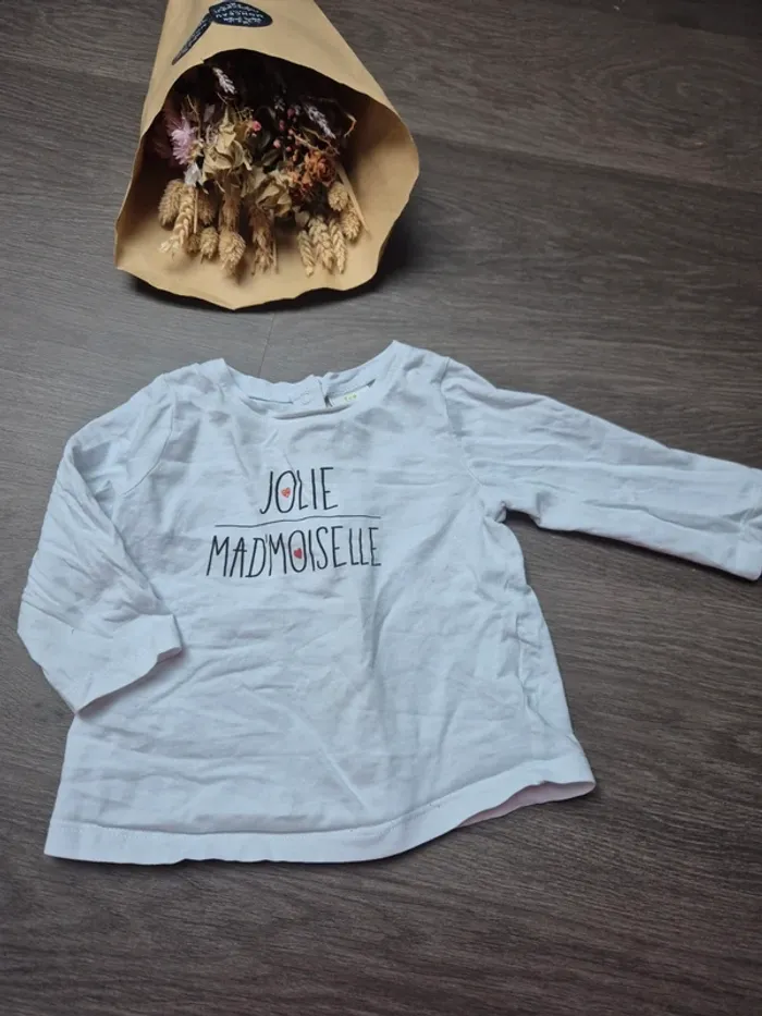 Magnifique t-shirt TAO 9 mois