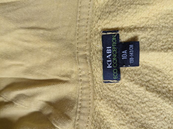 Gilet a capuche 10 ans fille - photo numéro 2