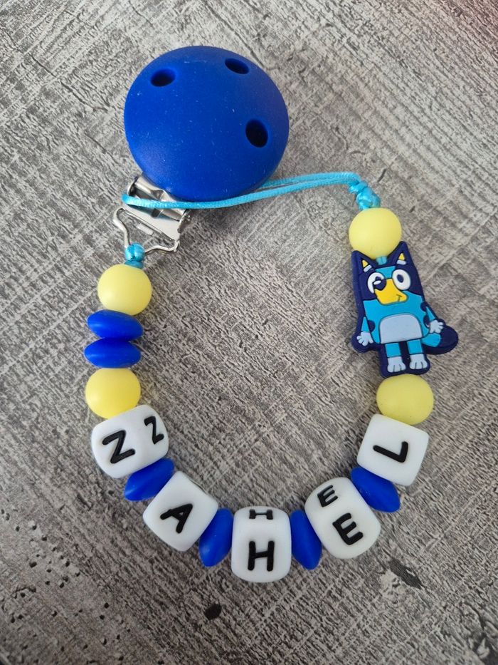 Attache tetine - photo numéro 8