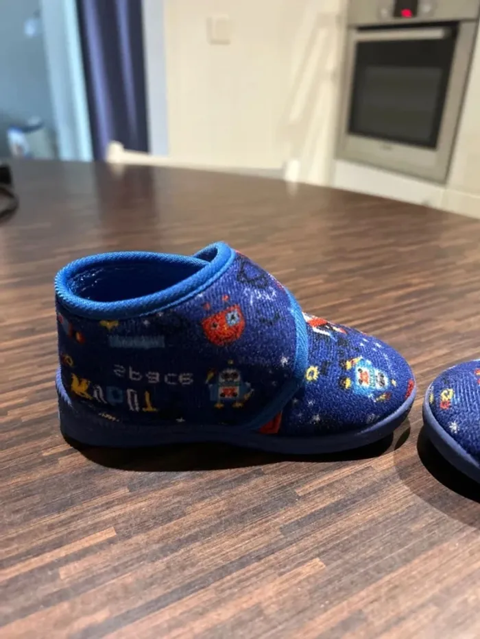 Chaussons à scratch enfant garcon thème robot espace taille 23 - photo numéro 6