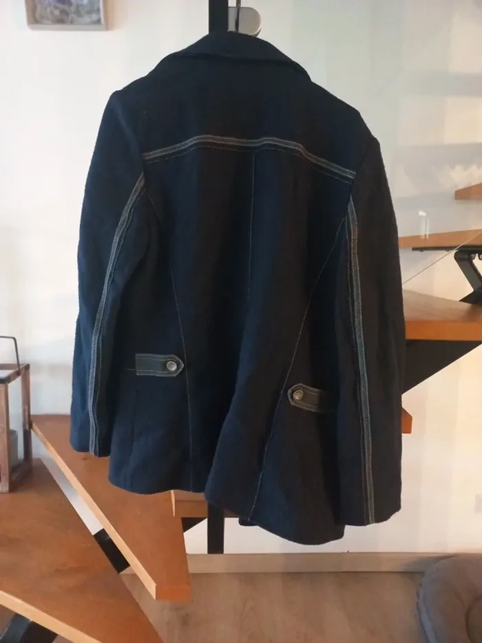 Blouson un jour ailleurs - photo numéro 6