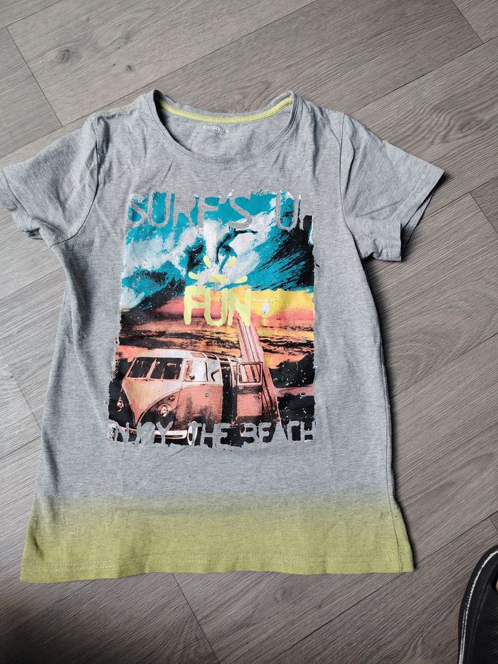 Tee shirt
