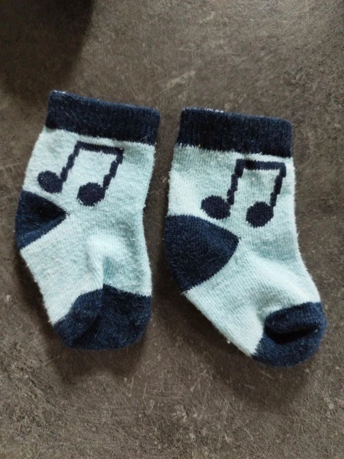 Lot chaussettes - photo numéro 3